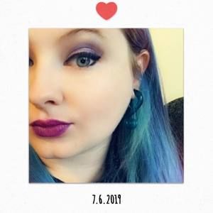 Meet your Posher, Kaley